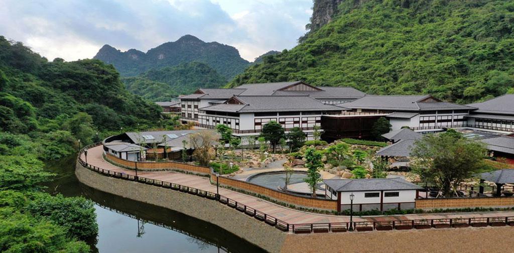 Yoko Onsen Quang Hanh - Quảng Ninh